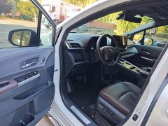 Toyota Grevias 2023 2.5L Hybrid Flagship VIP Edition - ფოტო 16