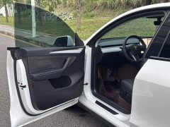 Tesla Model Y 2023 Rear-Wheel Drive - ფოტო 15