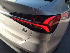 SAIC MG i5 2021 1.5L CVT Star Shine Edition - ფოტო 8