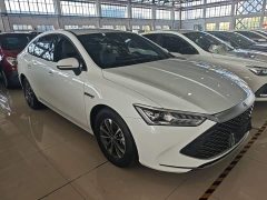 BYD Qin PLUS Glory Edition DM-i 55KM Leading - ფოტო 4