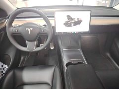 Tesla Model Y Rear-Wheel Drive - ფოტო 10