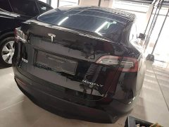 Tesla Model Y Rear-Wheel Drive - ფოტო 7