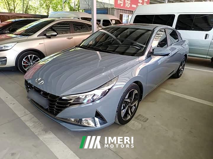 Hyundai Elantra 1.5L CVT Luxury