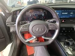 Hyundai Elantra 1.5L CVT Luxury - ფოტო 11