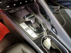 Hyundai Elantra 1.5L CVT Luxury - ფოტო 14
