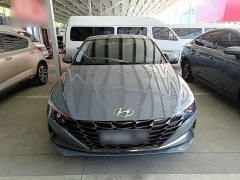 Hyundai Elantra 1.5L CVT Luxury - ფოტო 3