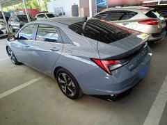 Hyundai Elantra 1.5L CVT Luxury - ფოტო 5