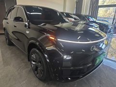 Li Auto L8 2023 Pro - ფოტო 4