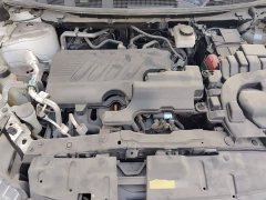 Nissan Qashqai 2.0L CVT XV Premium Luxury - ფოტო 11