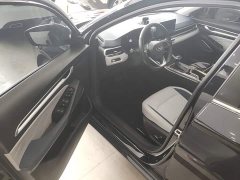Geely Emgrand 4th Generation 1.5L CVT Flagship - ფოტო 12