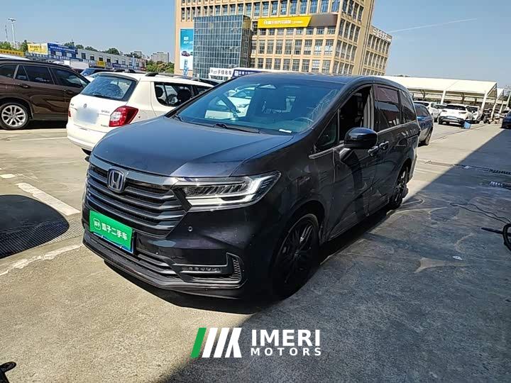 Honda Odyssey 2.0L e:HEV Sharp Prestige Edition