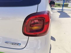 Wuling Hongguang MINIEV Fourth Generation Four-Door Advanced Edition - ფოტო 8