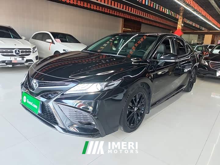 Toyota Camry 2.5S Knight Edition - ავტომობილი ჩინეთიდან
