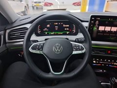 Volkswagen Taos 380TSI AWD R-Line High Performance Edition - ფოტო 11