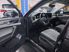 Volkswagen Taos 380TSI AWD R-Line High Performance Edition - ფოტო 16