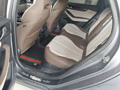 BYD Qin PLUS Glory Edition DM-i 55KM Leading - ფოტო 17