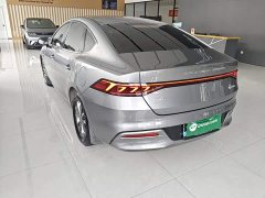 BYD Qin PLUS Glory Edition DM-i 55KM Leading - ფოტო 5