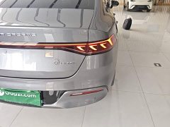 BYD Qin PLUS Glory Edition DM-i 55KM Leading - ფოტო 8