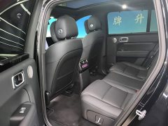Li Auto L6 Max - ფოტო 17
