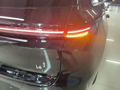 Li Auto L6 Max - ფოტო 8