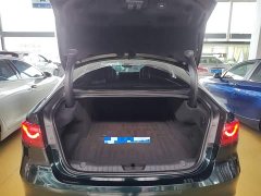 Jaguar XFL 2023 XFL 2.0T P250 Two-Wheel Drive Prestige Luxury Gold Edition - ფოტო 15