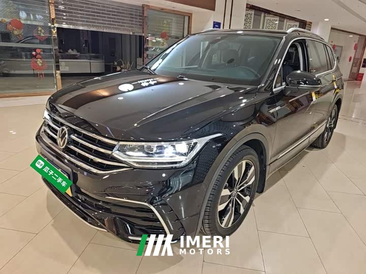 Volkswagen Tiguan L 330TSI Automatic FWD R-Line Comfort Edition