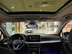 Volkswagen Tiguan L 330TSI Automatic FWD R-Line Comfort Edition - ფოტო 18