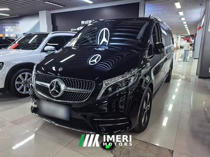 Mercedes-Benz V-Class V 260 L Luxury Extended Version National V