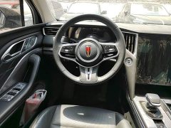 FAW Red Flag HS7 PHEV 2.0T PHEV AWD Flagship Comfort 7-Seater - ფოტო 7
