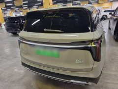 FAW Red Flag HS7 PHEV 2.0T PHEV AWD Flagship Edition 6-Seater - ფოტო 6