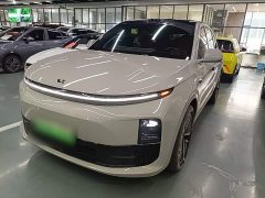 Li Auto L6 Max - ფოტო 1