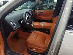 Li Auto L6 Max - ფოტო 15