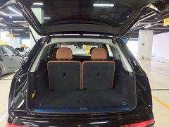 Audi Q7 55 TFSI quattro S line Sport - ფოტო 19