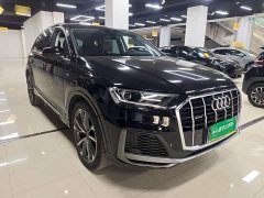 Audi Q7 55 TFSI quattro S line Sport - ფოტო 4