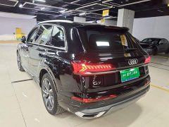 Audi Q7 55 TFSI quattro S line Sport - ფოტო 5