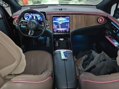 Mercedes-Benz EQE SUV 500 4MATIC Luxury - ფოტო 14