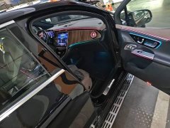 Mercedes-Benz EQE SUV 500 4MATIC Luxury - ფოტო 9