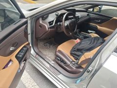 Lexus ES 2020 200 Excellence Edition - ფოტო 14