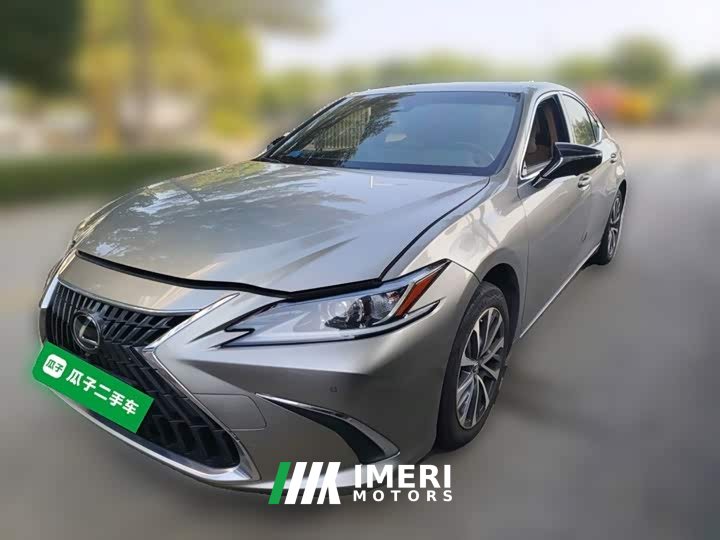 Lexus ES 200 Excellence Edition - ავტომობილი ჩინეთიდან