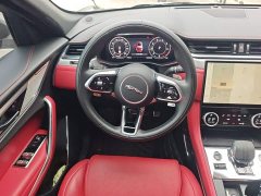 Jaguar F-PACE P250 R-Dynamic SE - ფოტო 3