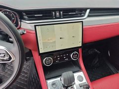 Jaguar F-PACE P250 R-Dynamic SE - ფოტო 6