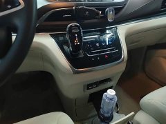Buick GL8 Land Business Class Smart Edition - ფოტო 14