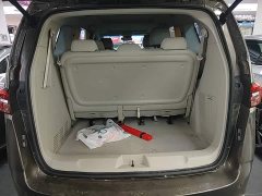 Buick GL8 Land Business Class Smart Edition - ფოტო 19