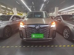 Buick GL8 Land Business Class Smart Edition - ფოტო 3