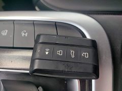Tank 300 2021 Off-Road Edition 2.0T Challenger - ფოტო 17