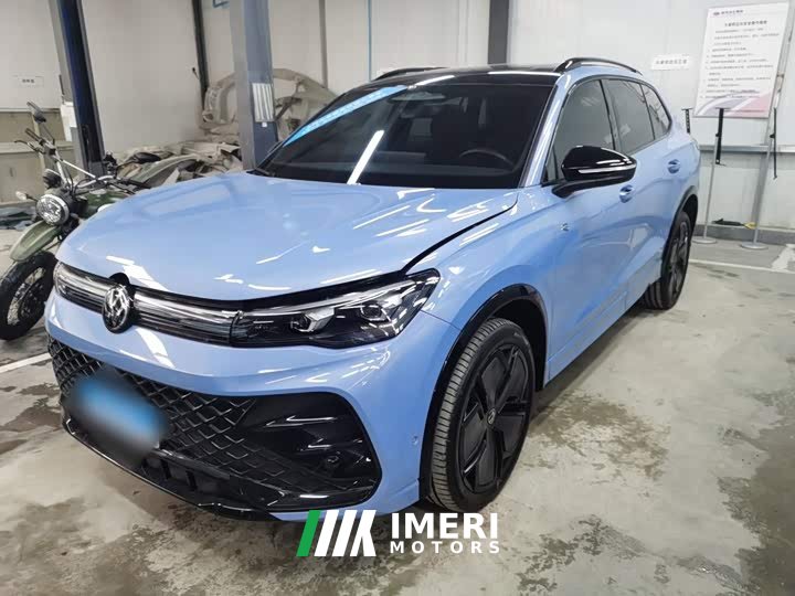 Volkswagen Tiguan L PRO 380TSI AWD R-Line Premium Edition