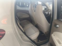 Wuling Hongguang MINIEV Fourth Generation Four-Door Premium Edition - ფოტო 4