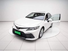 Toyota Camry 2.0G Luxury - ფოტო 2