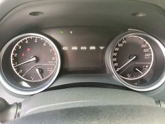 Toyota Camry 2.0G Luxury - ფოტო 4