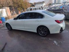 BMW 3 Series 325Li M Sport Package - ფოტო 4